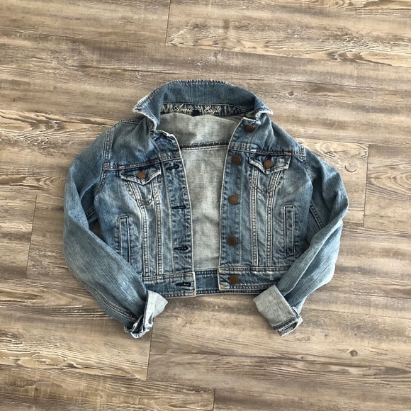 Jean jacket - Picture 1 of 1